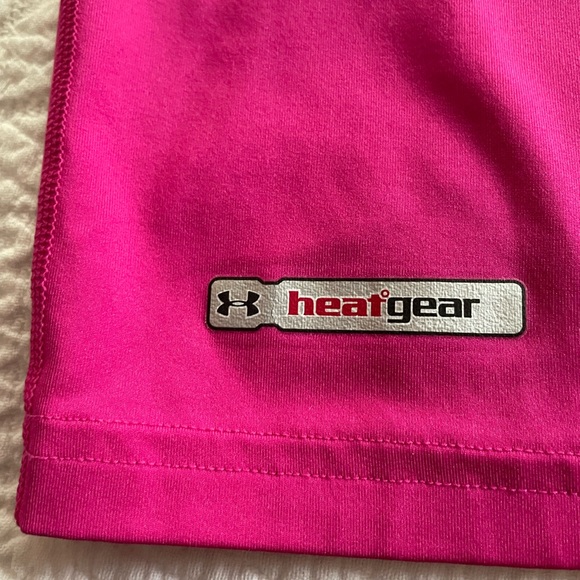 Women sports top - Picture 4 of 5